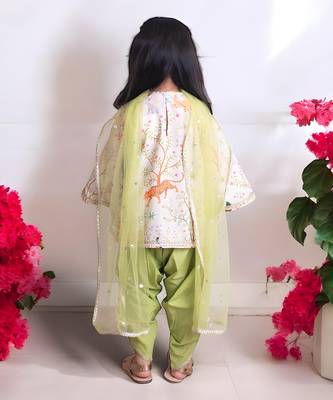 Ivory printed kurti with dhoti 3