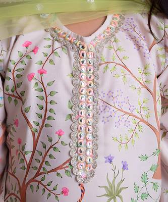 Ivory printed kurti with dhoti 4
