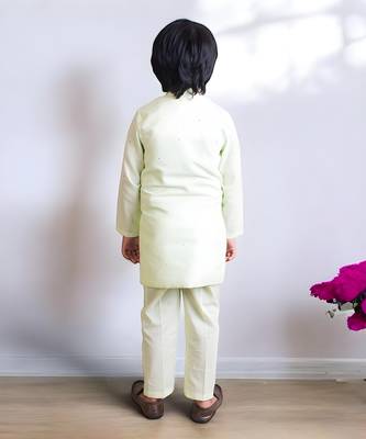 Green mukesh work kurta with pant 2