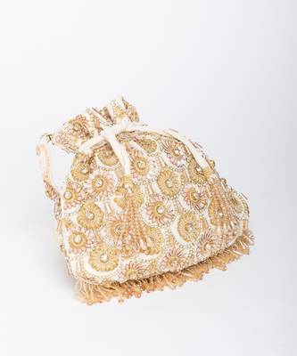 White gold oishi potli 4