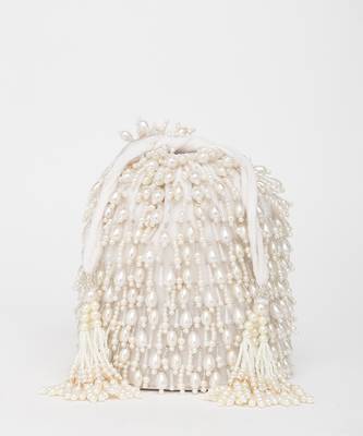 White veda bucket bag 3