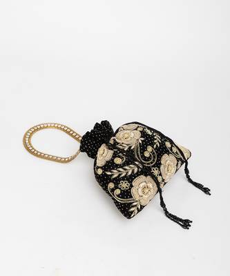 Black jagavi potli 5