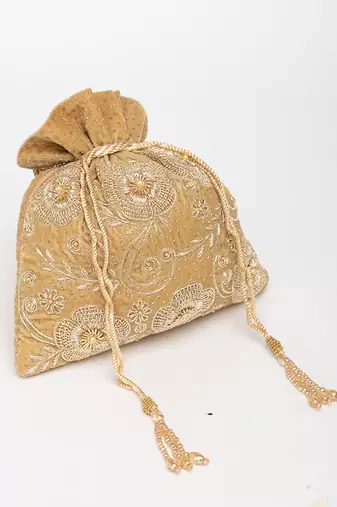 Gold jagavi potli