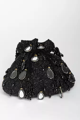Black zuri potli