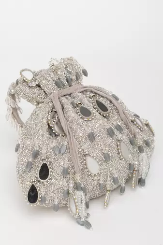 Silver grey zuri potli