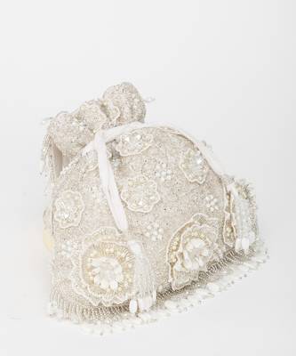 White nitara potli 4
