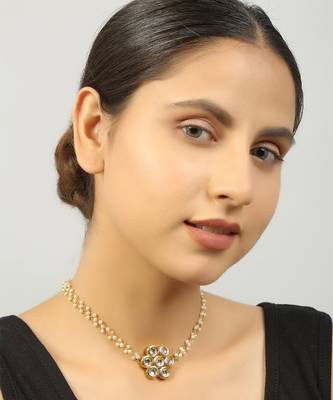 Sleek floral shaped kundan inspired choker 1