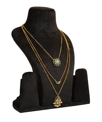 Multi layered green meenakari necklace 5
