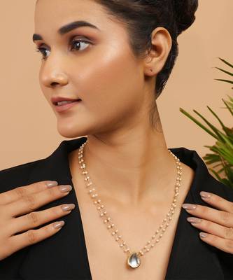 Tear drop kundan necklace with pearls 1