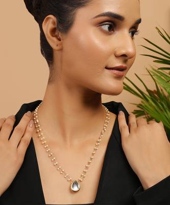 Tear drop kundan necklace with pearls 2