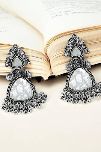 Silver oxidized drop earrings