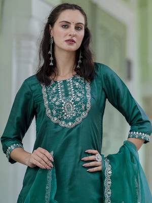 Vredevogel kurta set with dupatta 2