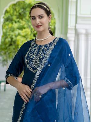 Vredevogel kurta set with dupatta 2