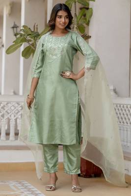 Vredevogel kurta set with dupatta 1
