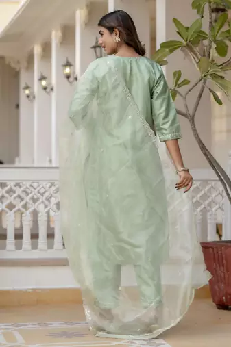 Vredevogel kurta set with dupatta