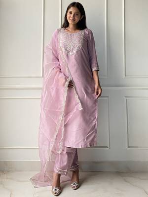Vredevogel kurta set with dupatta 1
