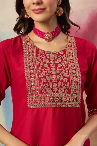 Vredevogel women's silk blend embroidered kurta with pant & nazneen dupatta set