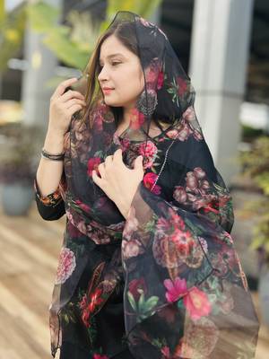 Vredevogel women's viscose rayon embroidered kurta with pant & organza dupatta set 2