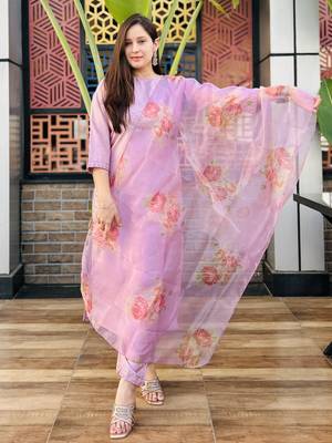 Vredevogel women's silk blend kurta pant set with organza dupatta 1