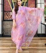 Vredevogel women's silk blend kurta pant set with organza dupatta