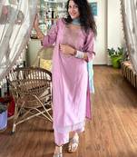 Vredevogel women's cotton silk blend embroidered kurta with pant & nazneen dupatta set