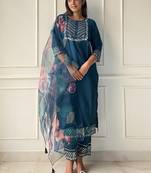 Vredevogel women's cotton silk embroidered kurta with pant & organza dupatta set