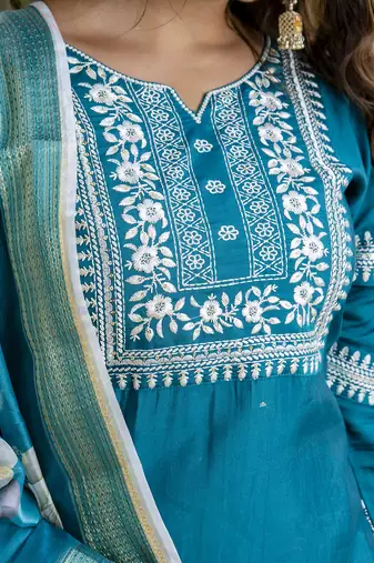 Vredevogel kurta set with dupatta | viscose roman silk embroidered kurta set for women