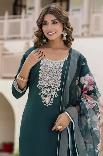Vredevogel kurta set with dupatta | viscose roman silk embroidered kurta set for women