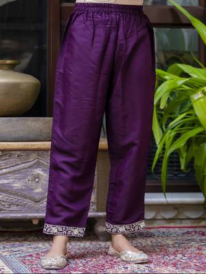 Vredevogel kurta set with dupatta | viscose roman silk embroidered kurta set for women 4