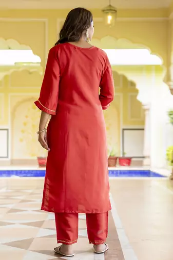 Vredevogel kurta set with dupatta | viscose roman silk embroidered kurta set for women