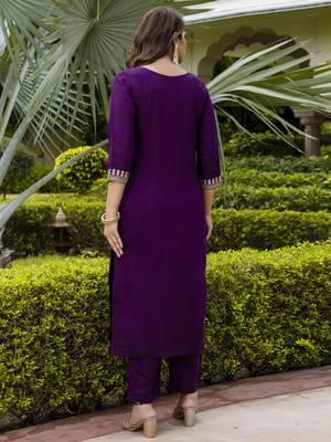 Vredevogel kurta set with dupatta | viscose roman silk embroidered kurta set for women 4