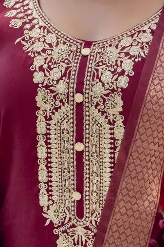 Vredevogel women's viscose roman silk blend embroidered kurta with pant & dupatta set