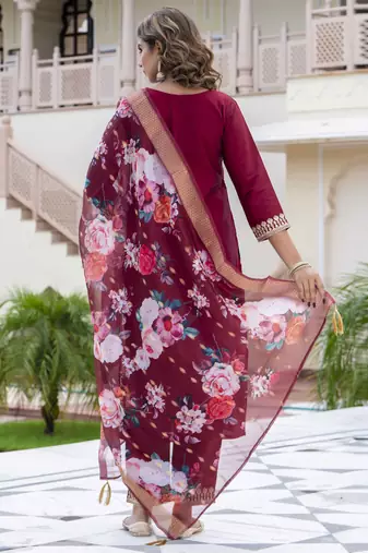 Vredevogel women's viscose roman silk blend embroidered kurta with pant & dupatta set