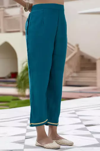 Vredevogel women's viscose roman silk blend embroidered kurta with pant & dupatta set