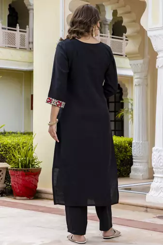 Vredevogel kurta set with dupatta | viscose roman silk embroidered kurta set for women