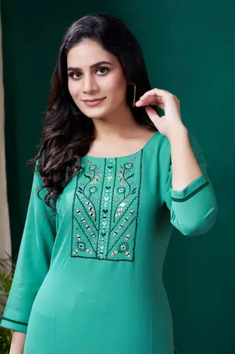 Sea green formal looking kurti with maaza cotton hand with pocket