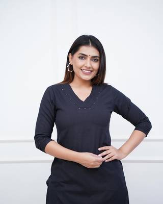 Cotton blue handwork kurti with pant 2