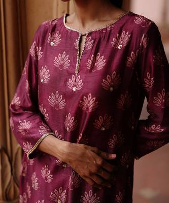 Wine dupion silk printed and embroidered kurta set 4