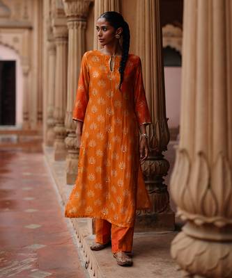 Orange dupion silk printed and embroidered kurta set 1