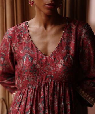 Red printed and hand embroidered  dupion silk kurta set 4