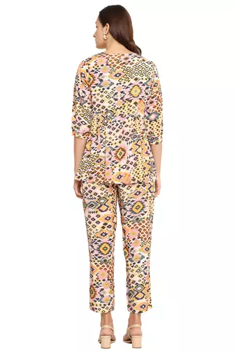 polyester digital printed keyhole neck 3/4th sleeve co-ord set || top pant set || short kurti set