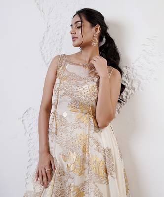 Ivory and gold printed crepe sharara set 3