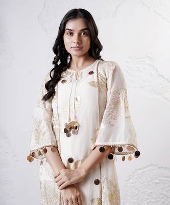 Ivory and gold printed crepe kurta set 3