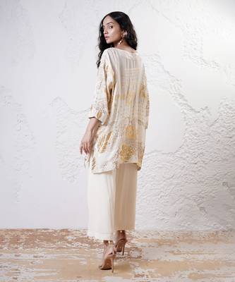 Ivory and gold printed crepe kurta set 5