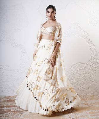 IVORY And GOLD Organza EMBROIDERED Lehenga Set 4