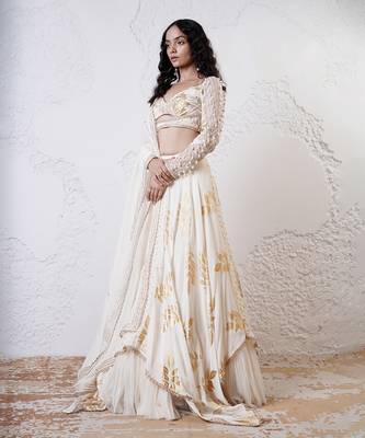 IVORY And GOLD Organza EMBROIDERED Lehenga Set 3