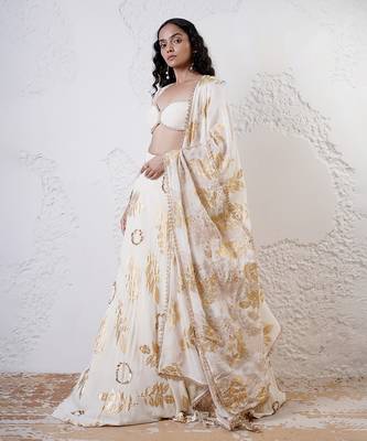 IVORY And GOLD Organza EMBROIDERED Lehenga Set 2