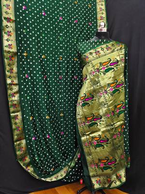 Green dola silk blend Woven paithani saree with festive bandhej print 5