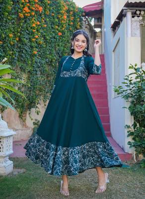  women's green georgette anarkali dress (green) 3