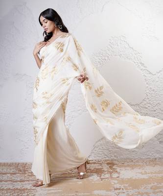 Ivory and gold organza printed saree with blouse 2